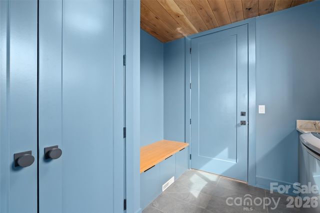 751 New Sprout Lane, Hendersonville, NC 28792