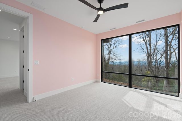 751 New Sprout Lane, Hendersonville, NC 28792