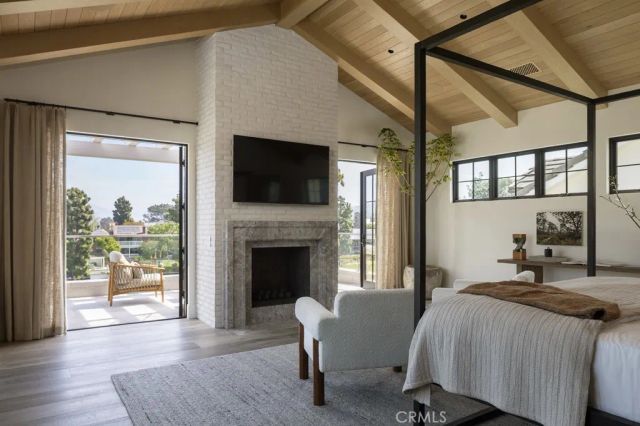 8 Cherry Hills Lane, Newport Beach, CA 92660