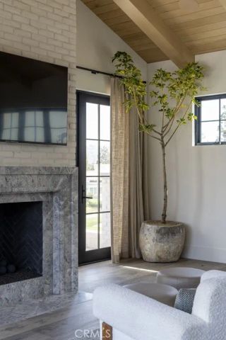 8 Cherry Hills Lane, Newport Beach, CA 92660