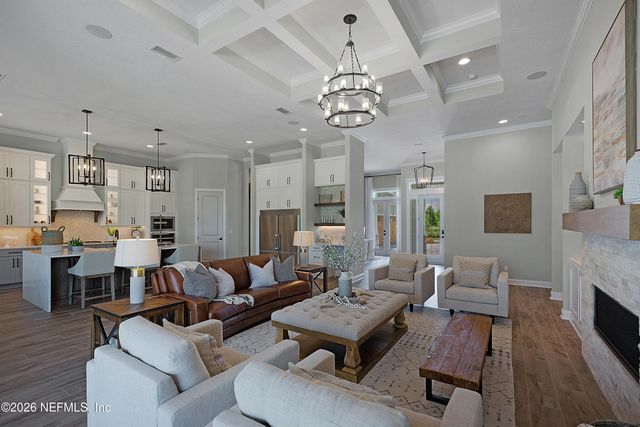 2045 STATE ROAD 13 N, Fruit Cove, FL 32259