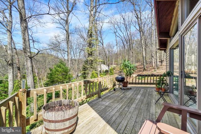 777 ALDINGER DR, Dallastown, PA 17313