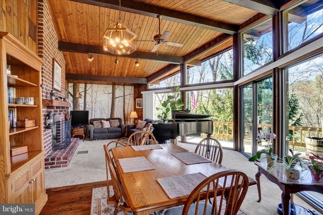 777 ALDINGER DR, Dallastown, PA 17313