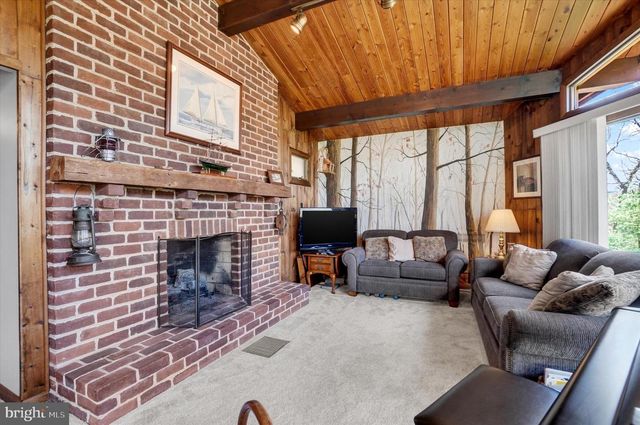 777 ALDINGER DR, Dallastown, PA 17313