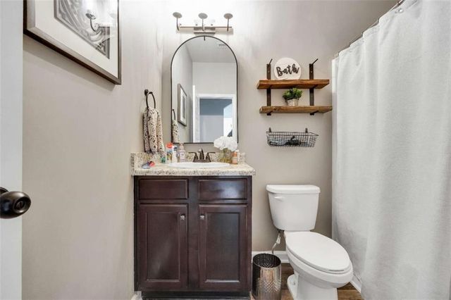 105 Hacienda Avenue, Locust Grove, GA 30248