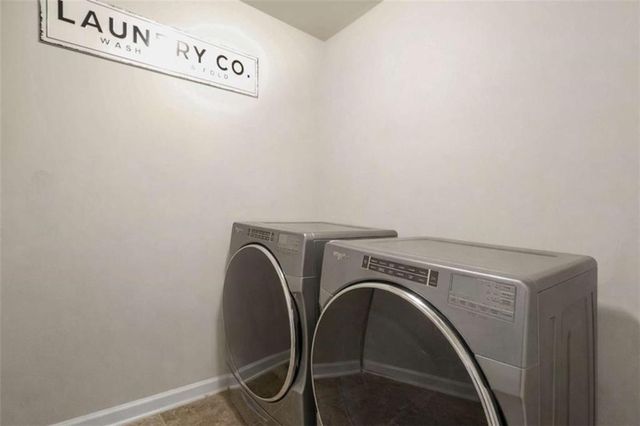 105 Hacienda Avenue, Locust Grove, GA 30248