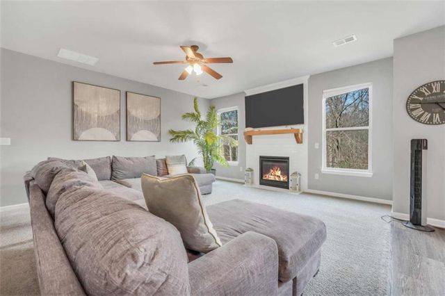 105 Hacienda Avenue, Locust Grove, GA 30248