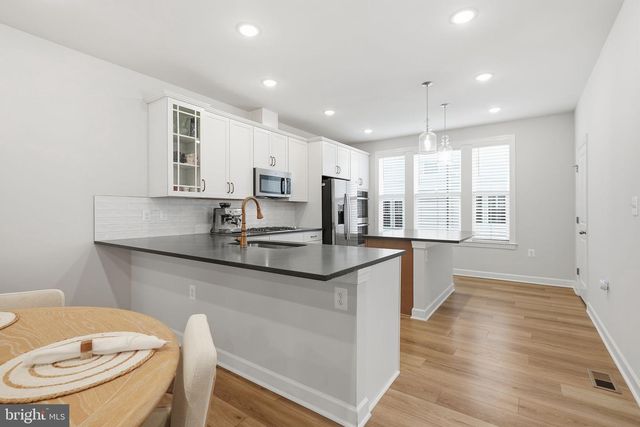 7220 MOUNTAINEER DR, Alexandria, VA 22306