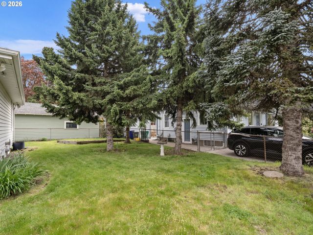 7060 Ne DAVIS St, Portland, OR 97213