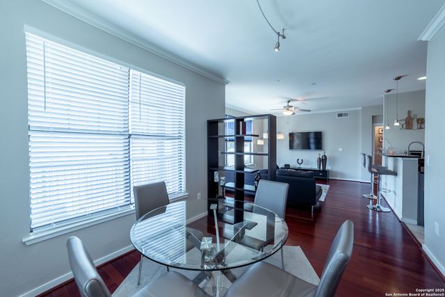 7342 Oak Manor Dr Apt 7202, San Antonio, TX 78229