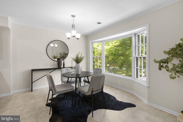 1705 LOGMILL LN, Gaithersburg, MD 20879