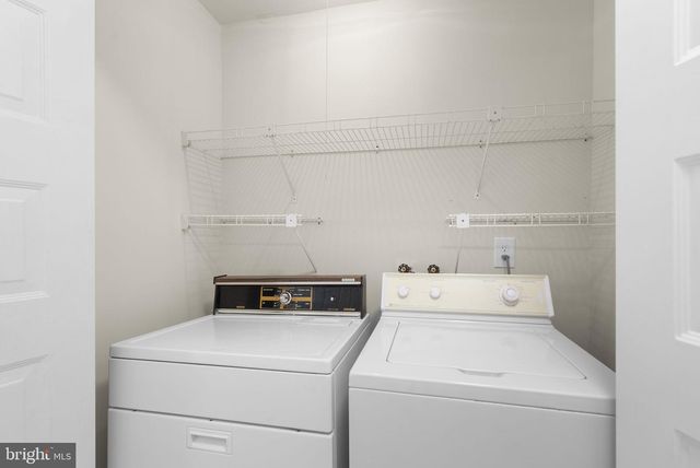 1705 LOGMILL LN, Gaithersburg, MD 20879