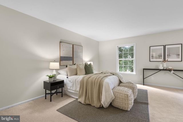 1705 LOGMILL LN, Gaithersburg, MD 20879
