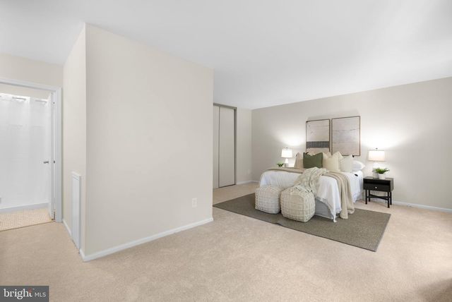 1705 LOGMILL LN, Gaithersburg, MD 20879
