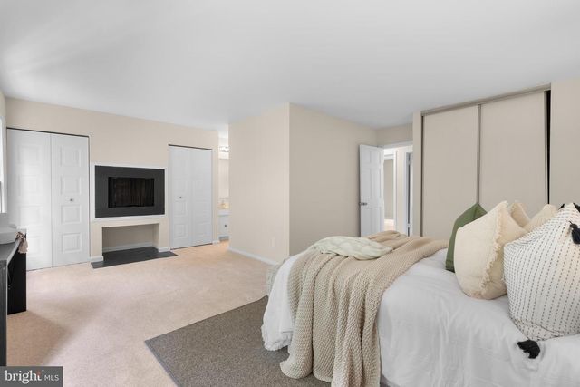 1705 LOGMILL LN, Gaithersburg, MD 20879