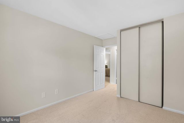 1705 LOGMILL LN, Gaithersburg, MD 20879