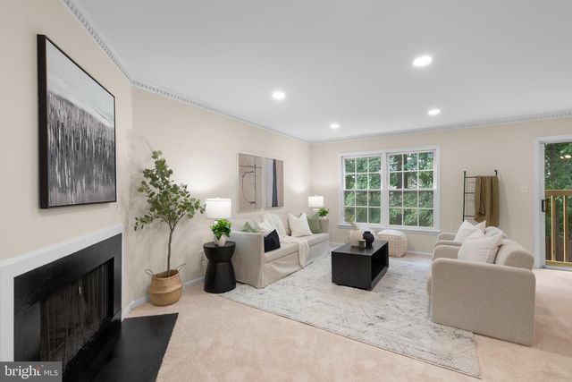 1705 LOGMILL LN, Gaithersburg, MD 20879