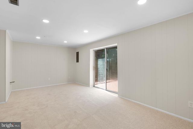 1705 LOGMILL LN, Gaithersburg, MD 20879
