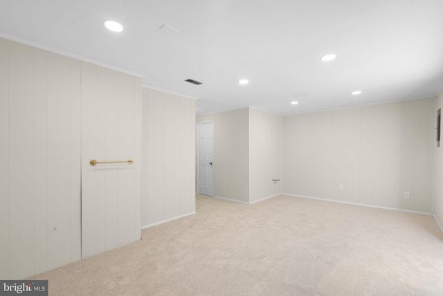 1705 LOGMILL LN, Gaithersburg, MD 20879