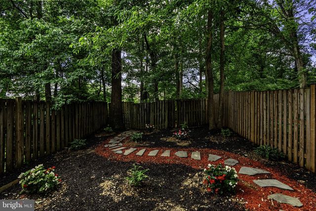 1705 LOGMILL LN, Gaithersburg, MD 20879