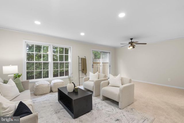 1705 LOGMILL LN, Gaithersburg, MD 20879