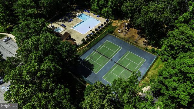 1705 LOGMILL LN, Gaithersburg, MD 20879