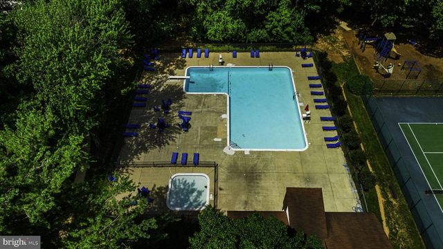 1705 LOGMILL LN, Gaithersburg, MD 20879