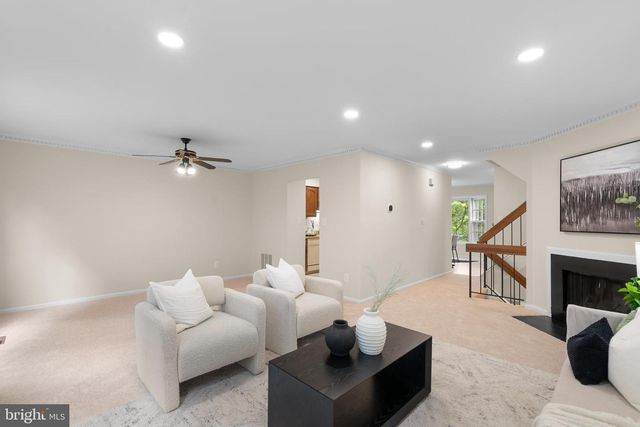 1705 LOGMILL LN, Gaithersburg, MD 20879