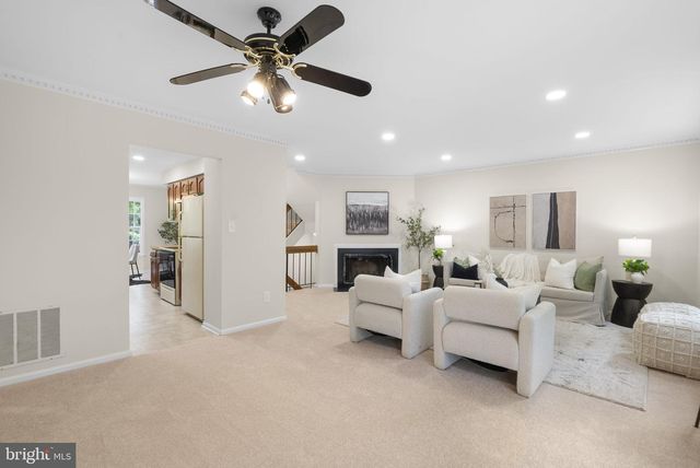 1705 LOGMILL LN, Gaithersburg, MD 20879