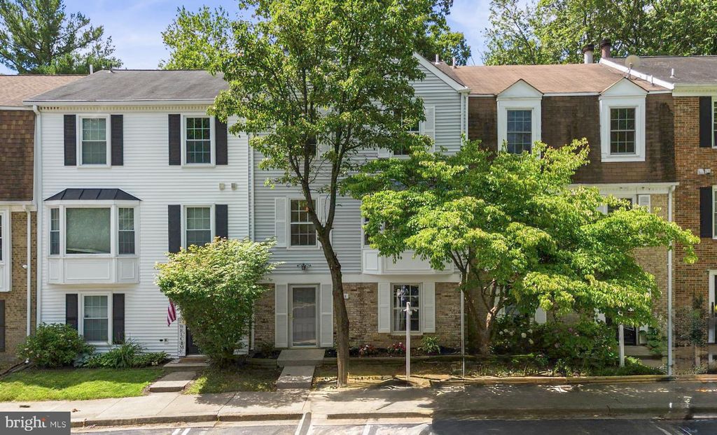 1705 LOGMILL LN, Gaithersburg, MD 20879