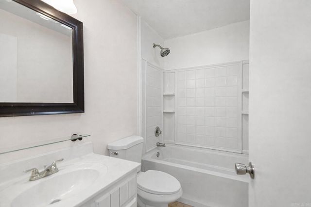 64 St. John, Cabot, AR 72023