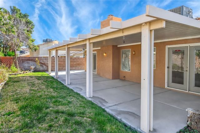 935 Derringer Lane, Henderson, NV 89014