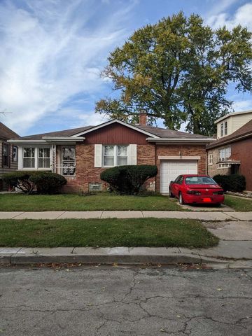 8520 S Laflin Street, Chicago, IL 60620