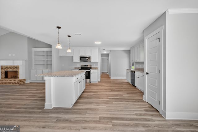 408 Seashell Court 14, Statham, GA 30666