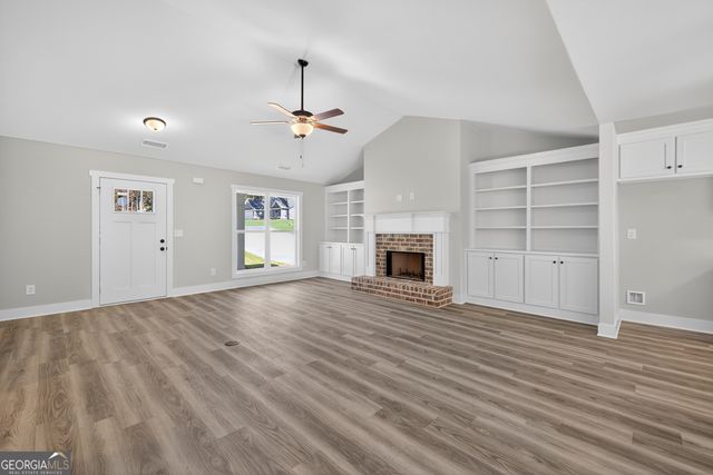408 Seashell Court 14, Statham, GA 30666