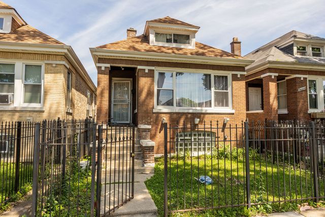 6443 S Talman Avenue, Chicago, IL 60629