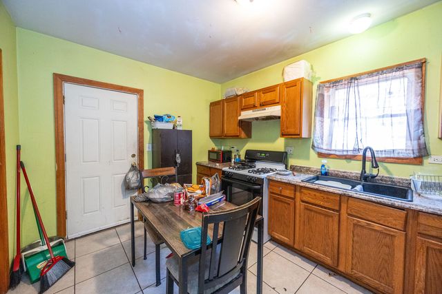 6443 S Talman Avenue, Chicago, IL 60629