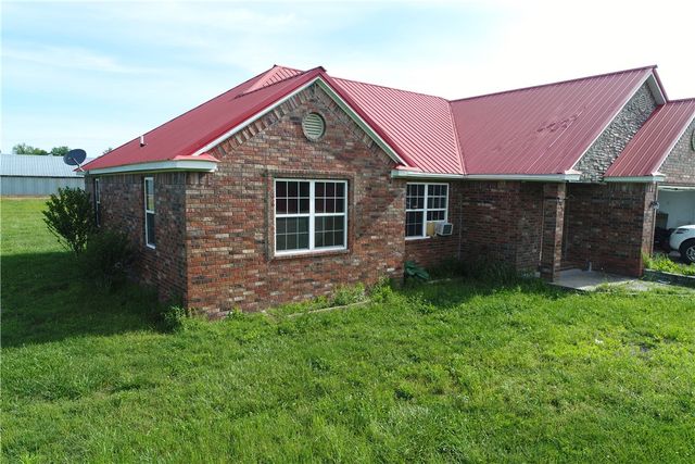5706 Hwy 127, Rogers, AR 72756
