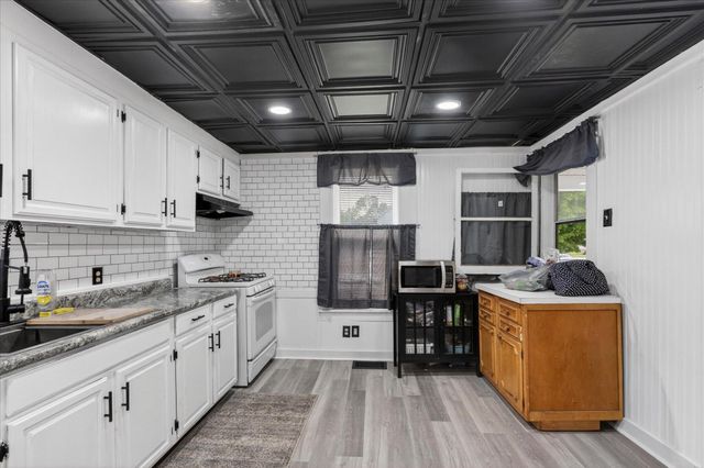 1726 Morgan Street, Springfield, OH 45503
