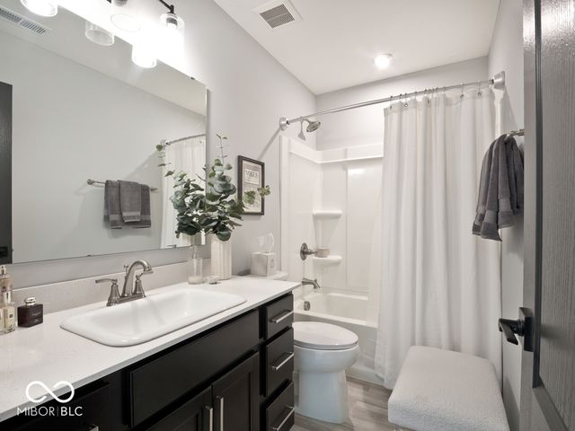 6475 Teakwood Way, Mccordsville, IN 46055