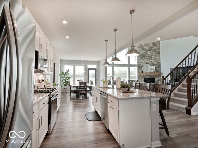 6475 Teakwood Way, Mccordsville, IN 46055