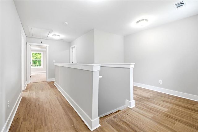 318 Stonington Drive, Mount Airy, GA 30563