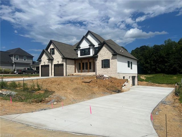 469 Lenalan Drive, Lexington, NC 27295