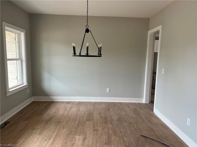 469 Lenalan Drive, Lexington, NC 27295