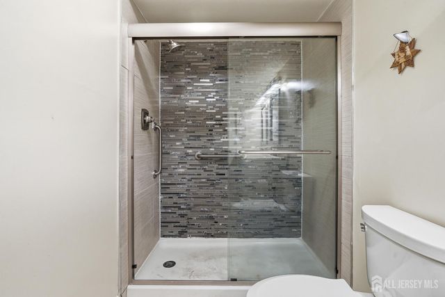 1-C Cambridge Drive, Monroe, NJ 08831