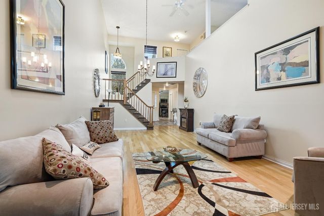 1-C Cambridge Drive, Monroe, NJ 08831