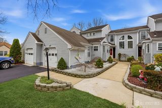 1-C Cambridge Drive, Monroe, NJ 08831
