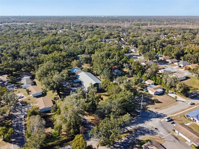 9628 DAVIS ROAD, Tampa, FL 33637