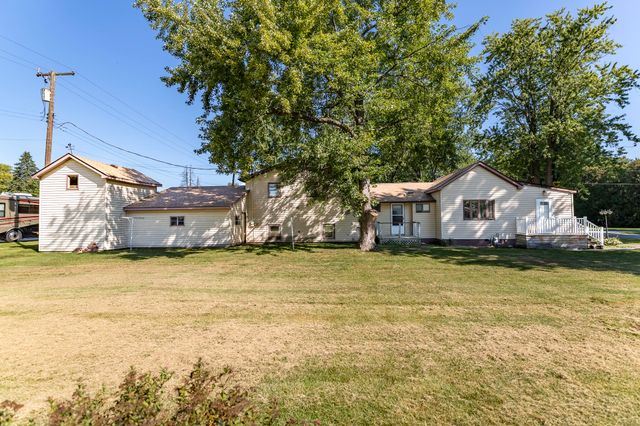 207 N Washington Street, Wanatah, IN 46390