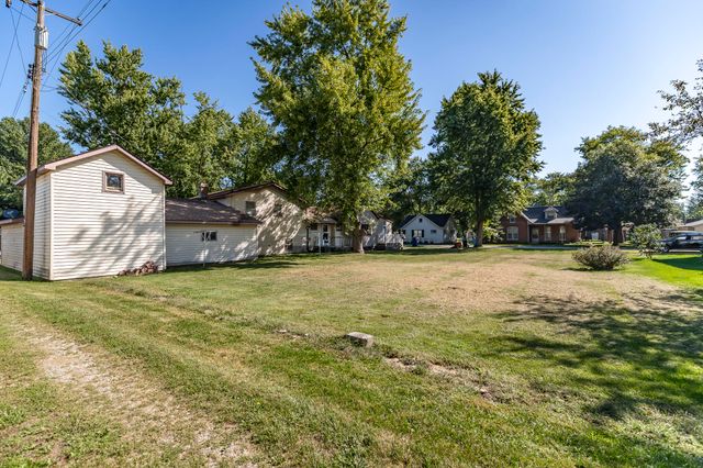 207 N Washington Street, Wanatah, IN 46390